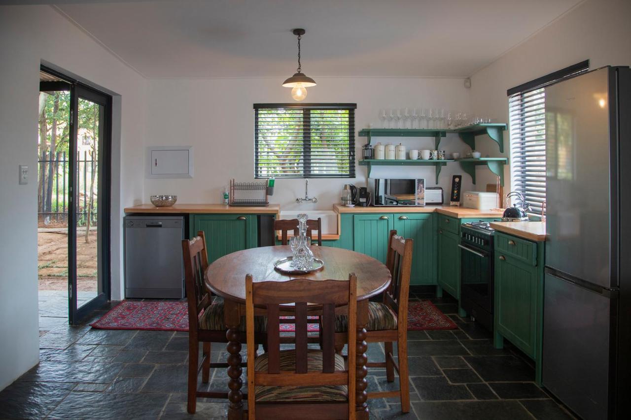 Tarry-Stone Cottages Dullstroom Exteriér fotografie