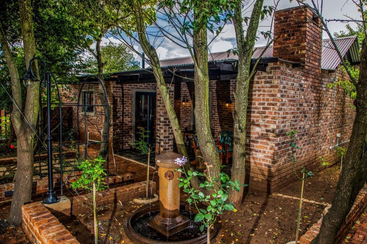 Tarry-Stone Cottages Dullstroom Exteriér fotografie