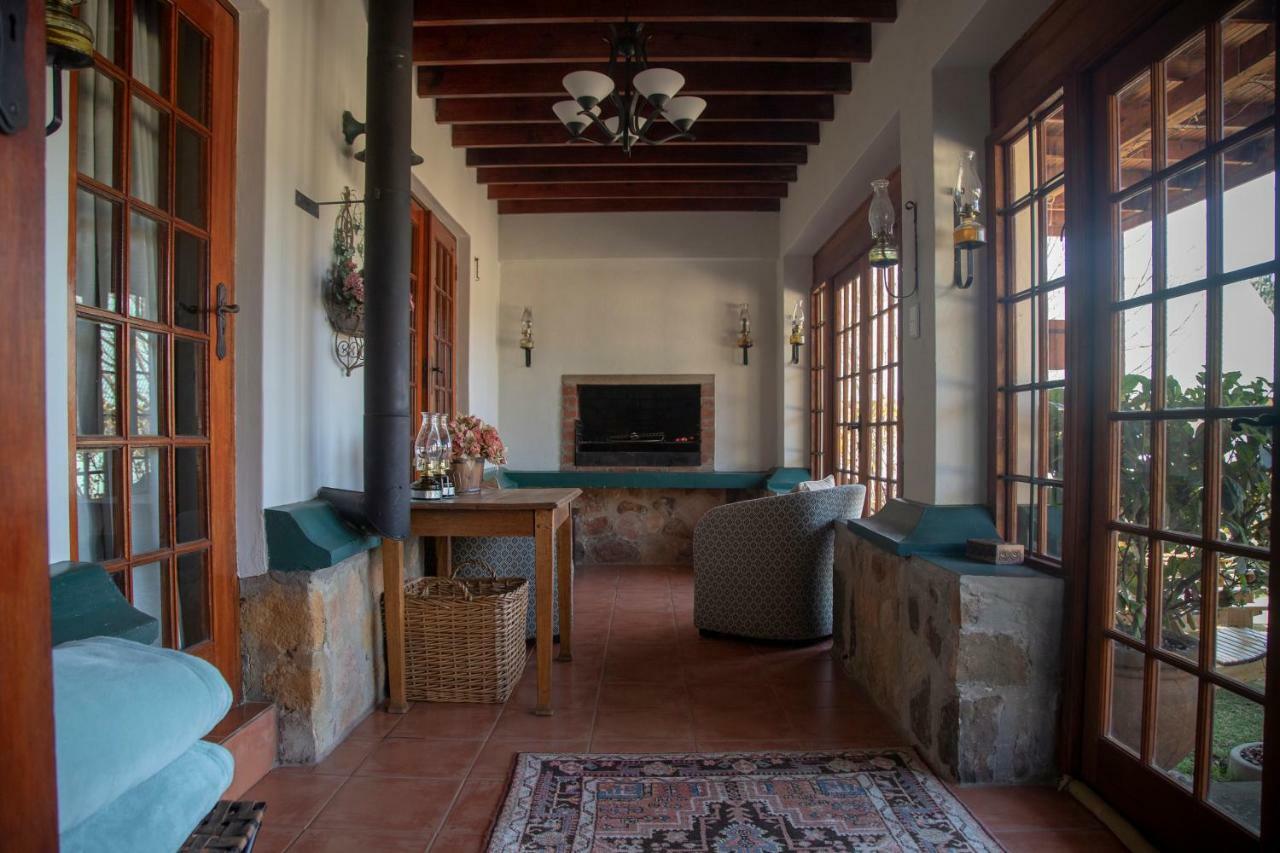 Tarry-Stone Cottages Dullstroom Exteriér fotografie