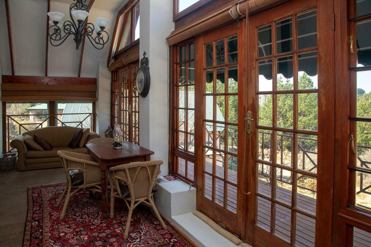 Tarry-Stone Cottages Dullstroom Exteriér fotografie