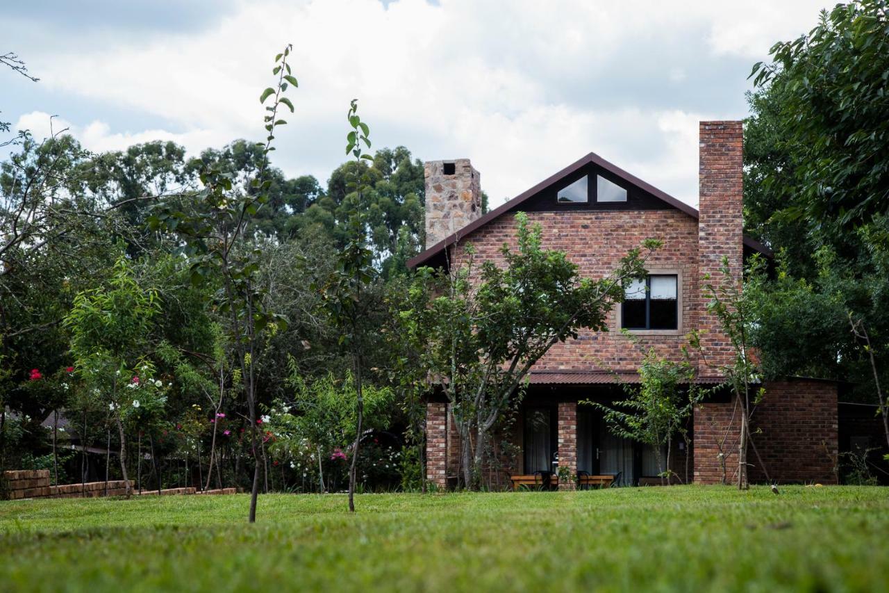 Tarry-Stone Cottages Dullstroom Exteriér fotografie